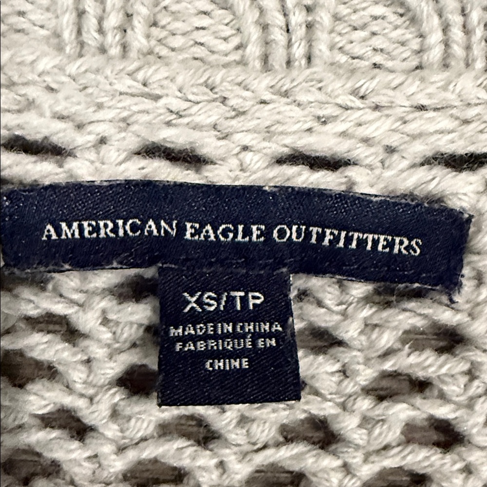 American Eagle Outfitters Cream Knit Sweater - Picture 2 of 4
